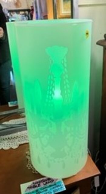 Colour changing lamp