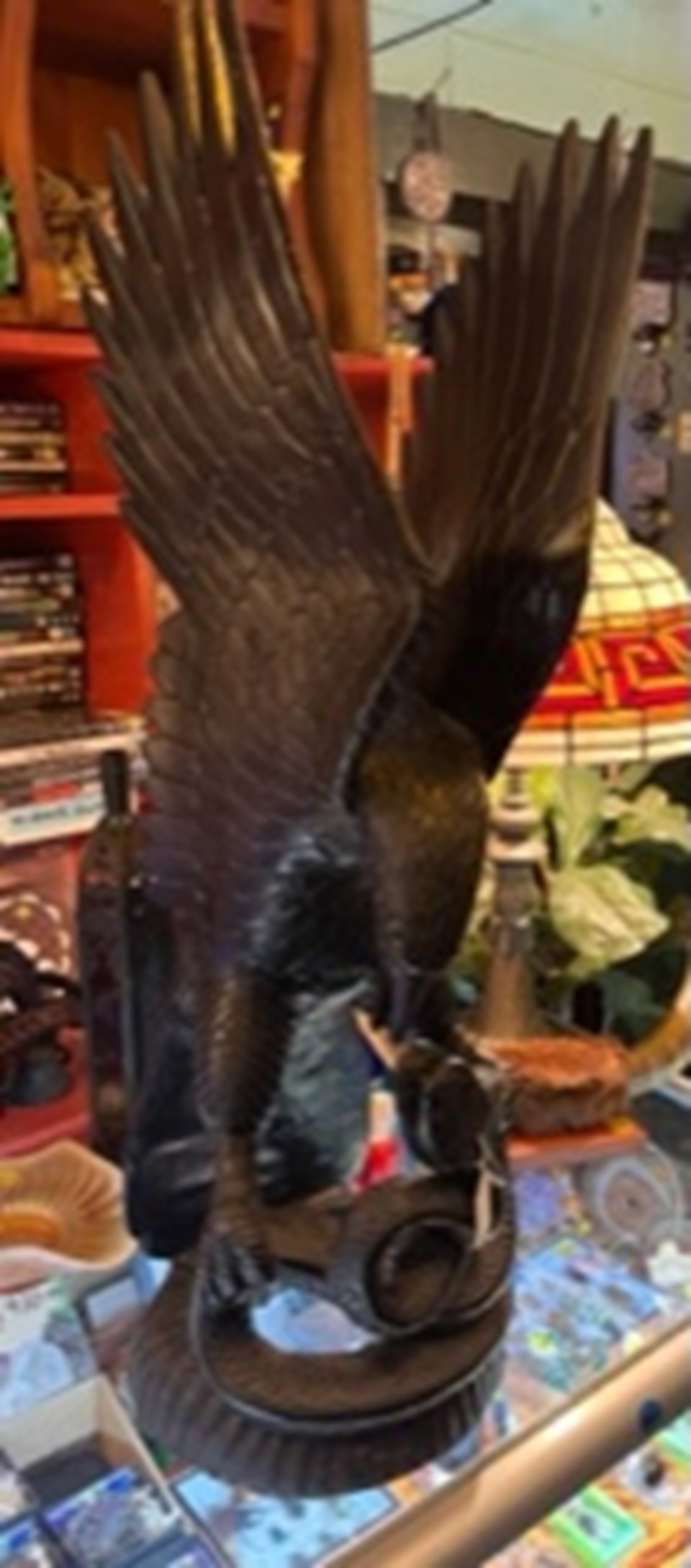 Eagle sculpture 1