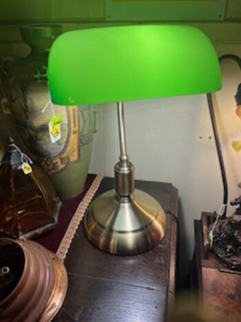 Green Bankers lamp