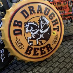 DB draft bottle cap Sign